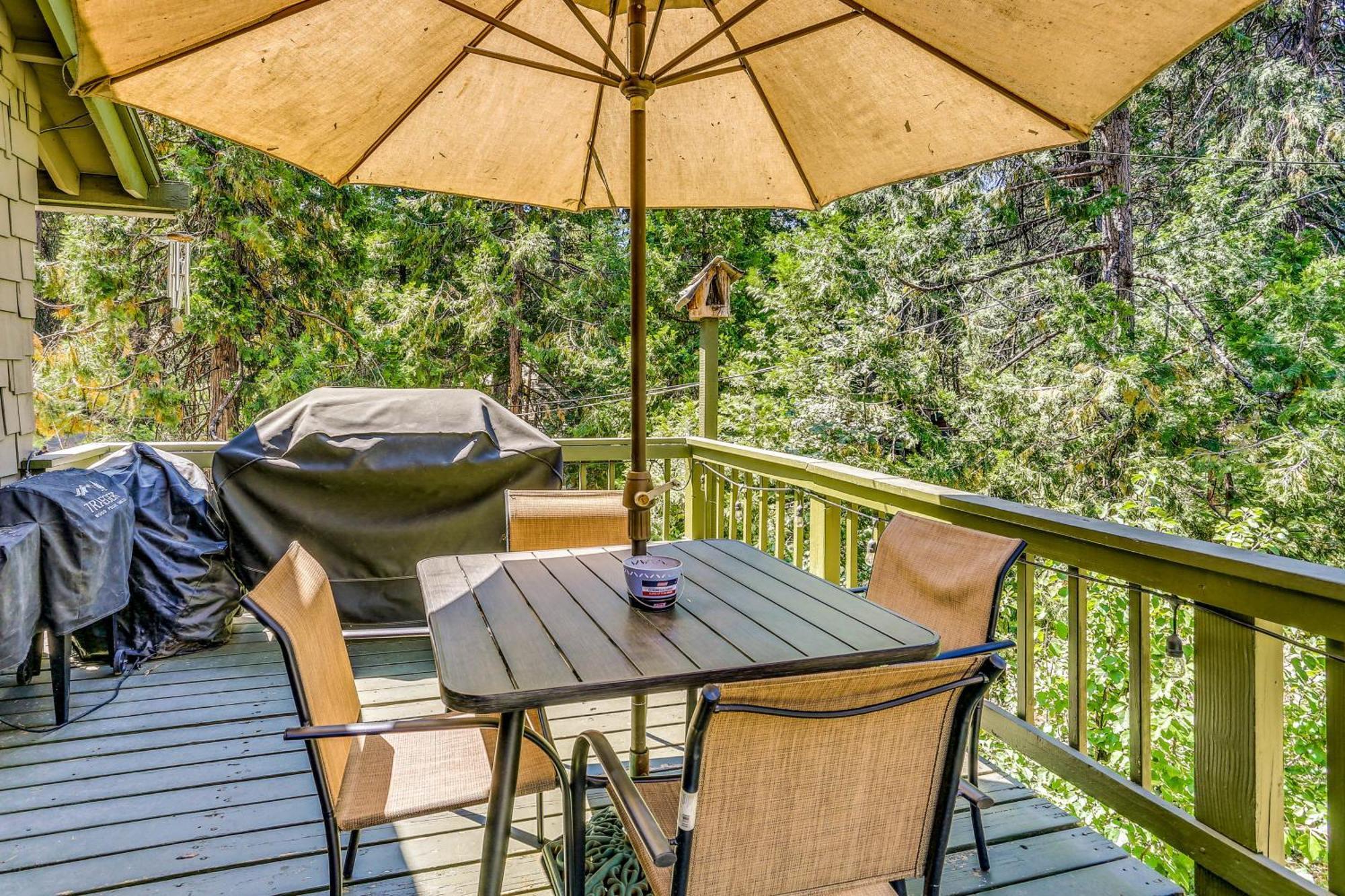Cozy Bears Hideaway Cabin About 3 Mi To Shaver Lake! Exteriör bild